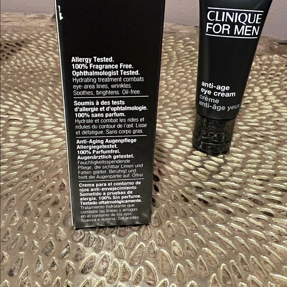 Clinique For Men Anti-age Moisturizer and Anti-age Eye Cream Bundle - Picture 6 of 6